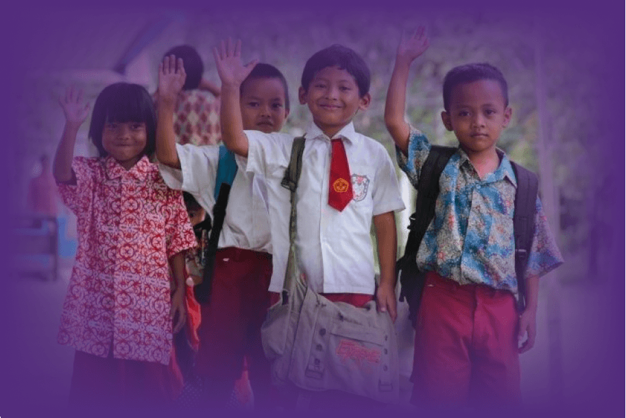 Anak-anak penerima beasiswa Jala Kasih